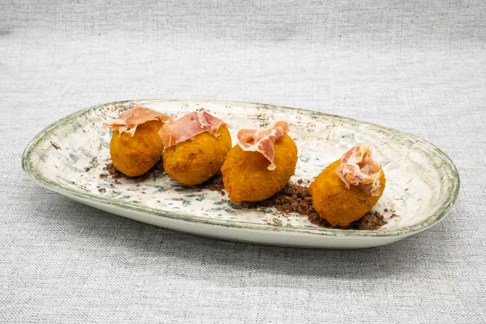 Croquetas de jamón ibérico
