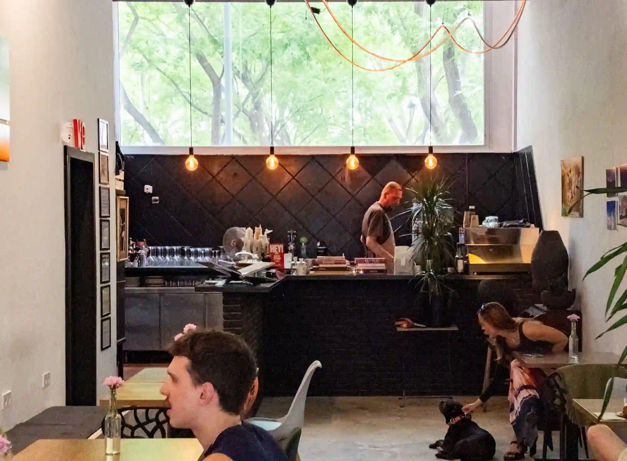 Restaurant Malhumor en Menuveo