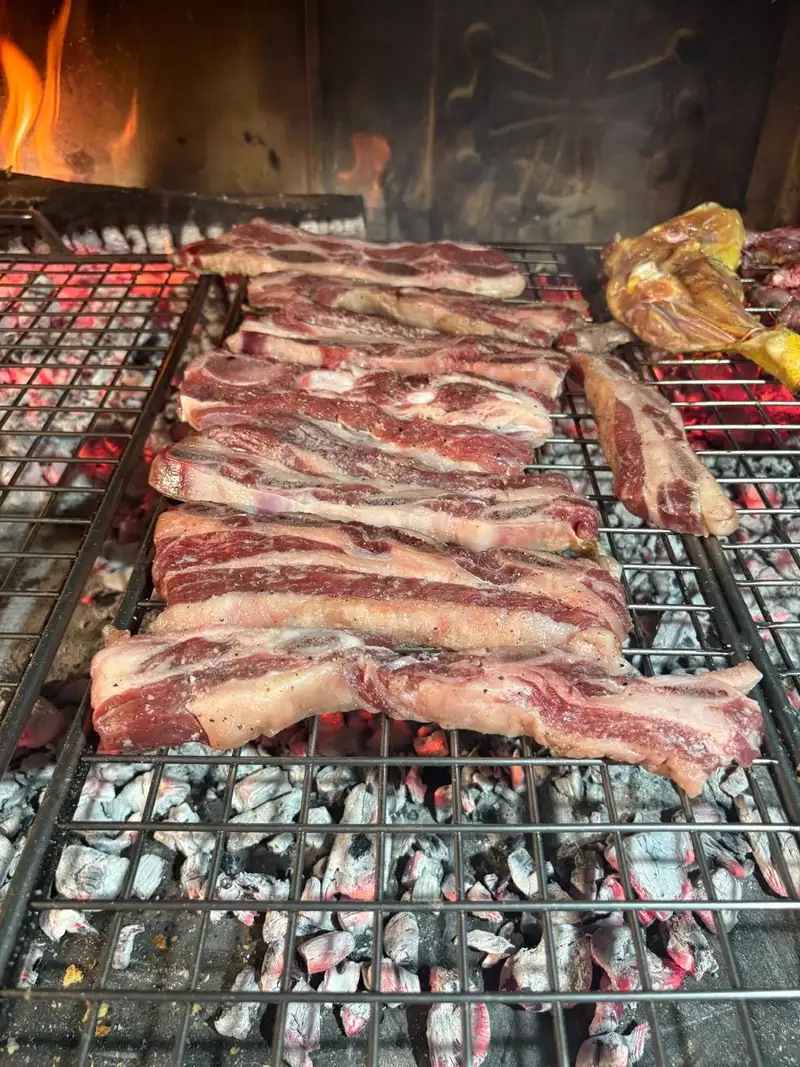 Xurrasco de vedella a la brasa en El Pati de Vilabertran, restaurante especializado en carne a la brasa cerca de Figueres