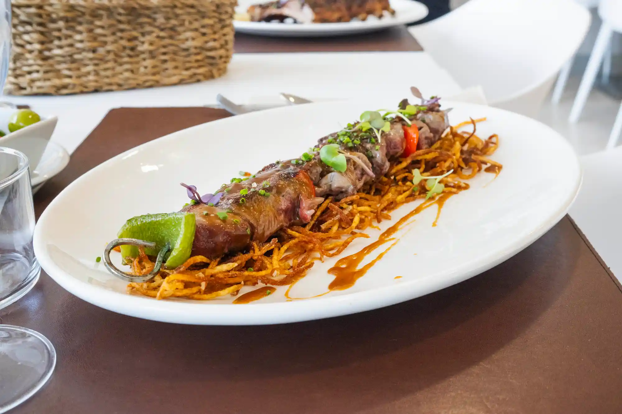 dins el menu broqueta el9suprem