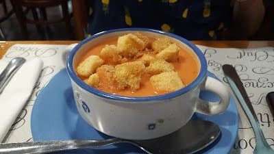 bar carmen sopa fria menu verano poblenou