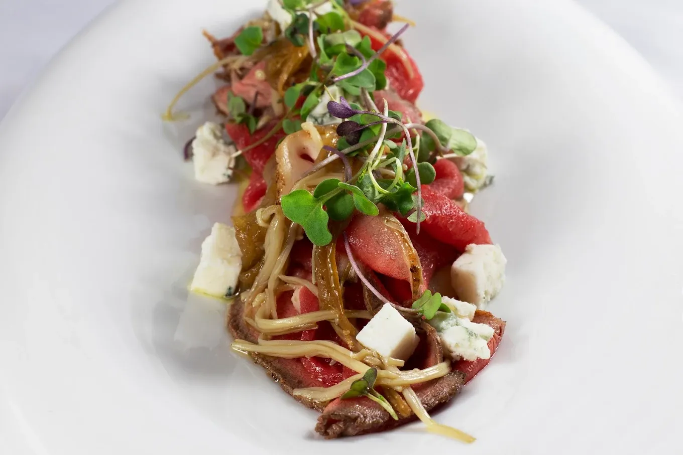 carpaccio de ternera con queso azul menu mediodia el moli masia l escala