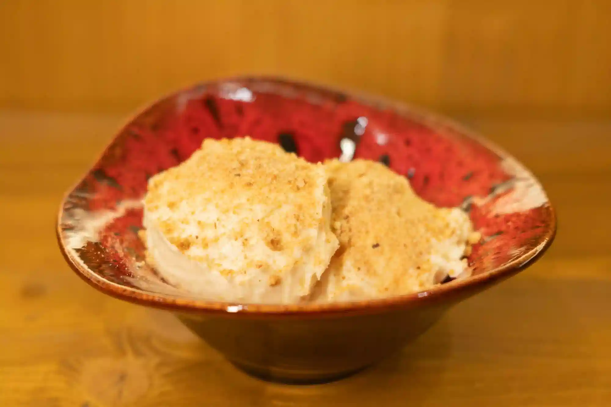 con galletas postre casero en Ryu Ramen García nuevo restaurante de ramen en Poblenou Barcelona