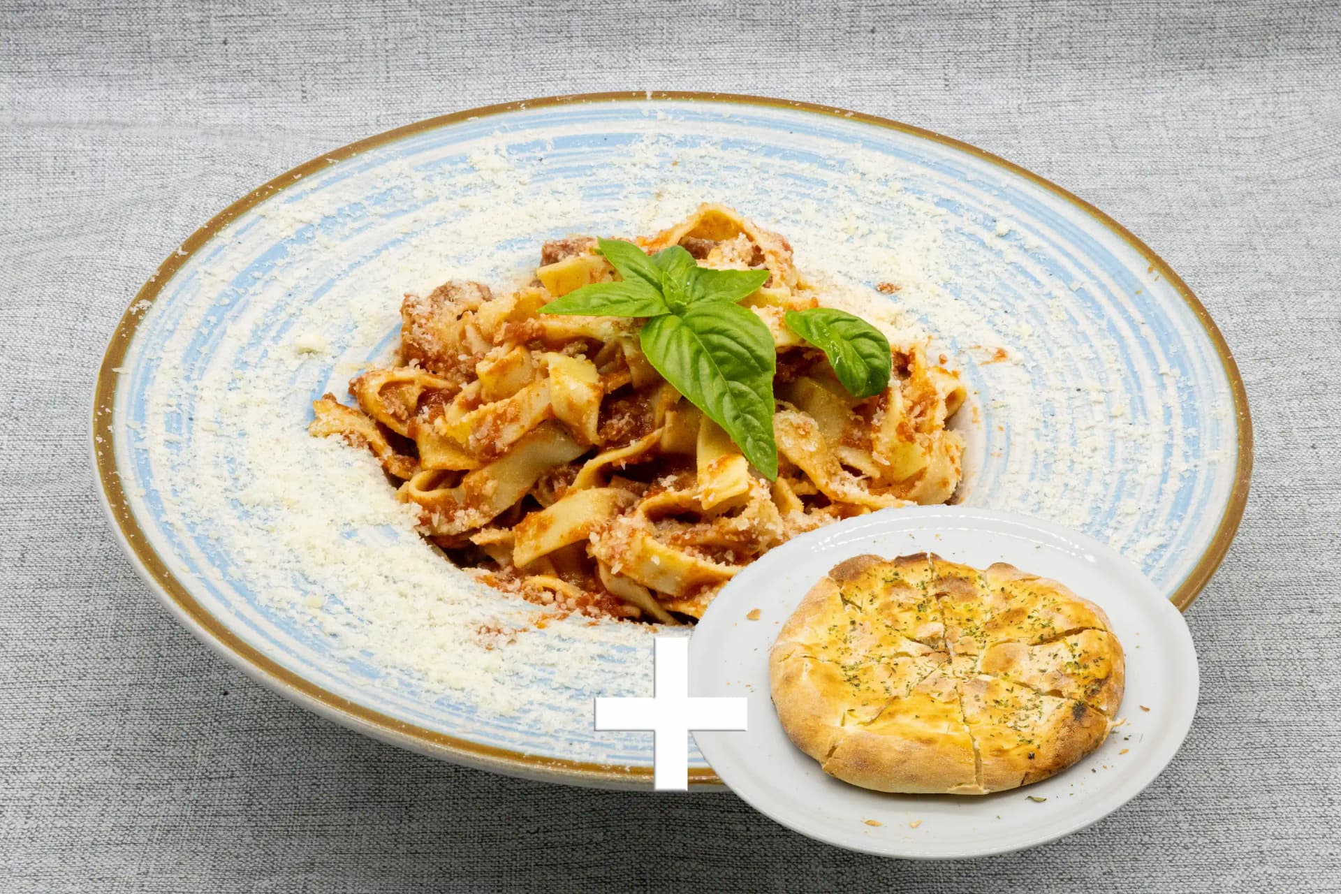 En el foc la mejor pizzeria de empuriabrava castello