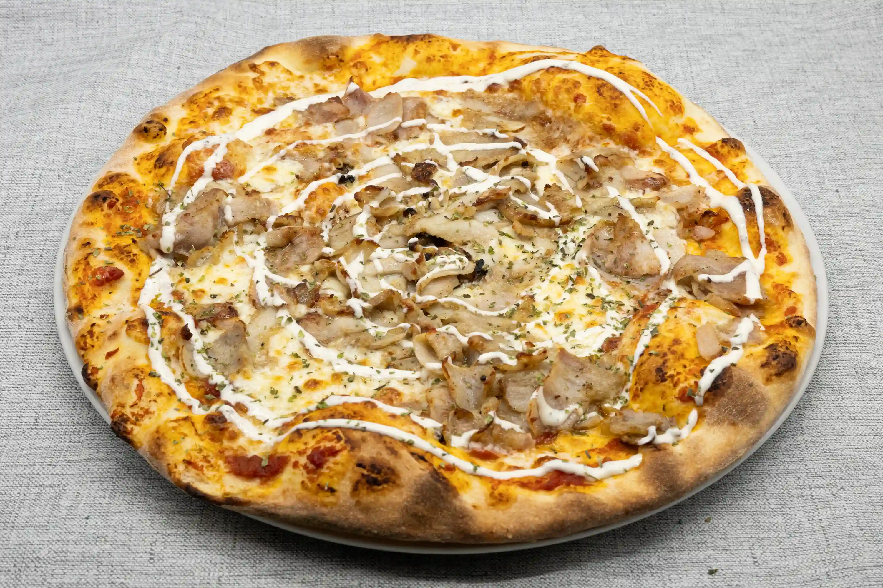 Nueva pizza para jovenes de empuriabrava