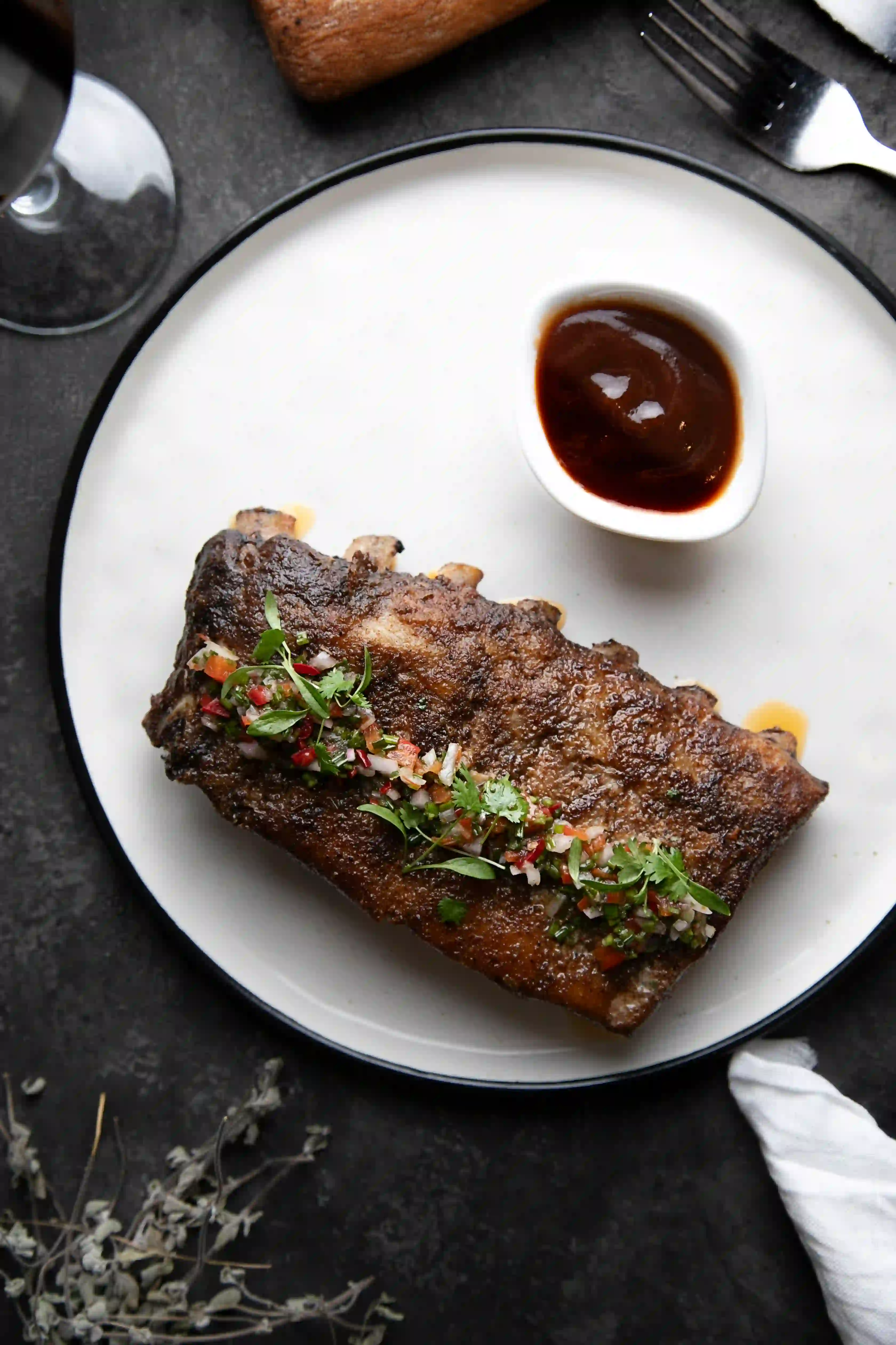 costillar de cerdo asado con salsa restaurante donde tito menu mediodia poblenou barcelona cocina casera